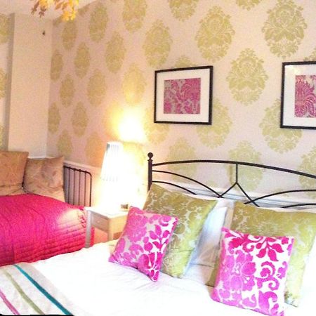 The Hollies Bed & Breakfast Fulford  Bagian luar foto